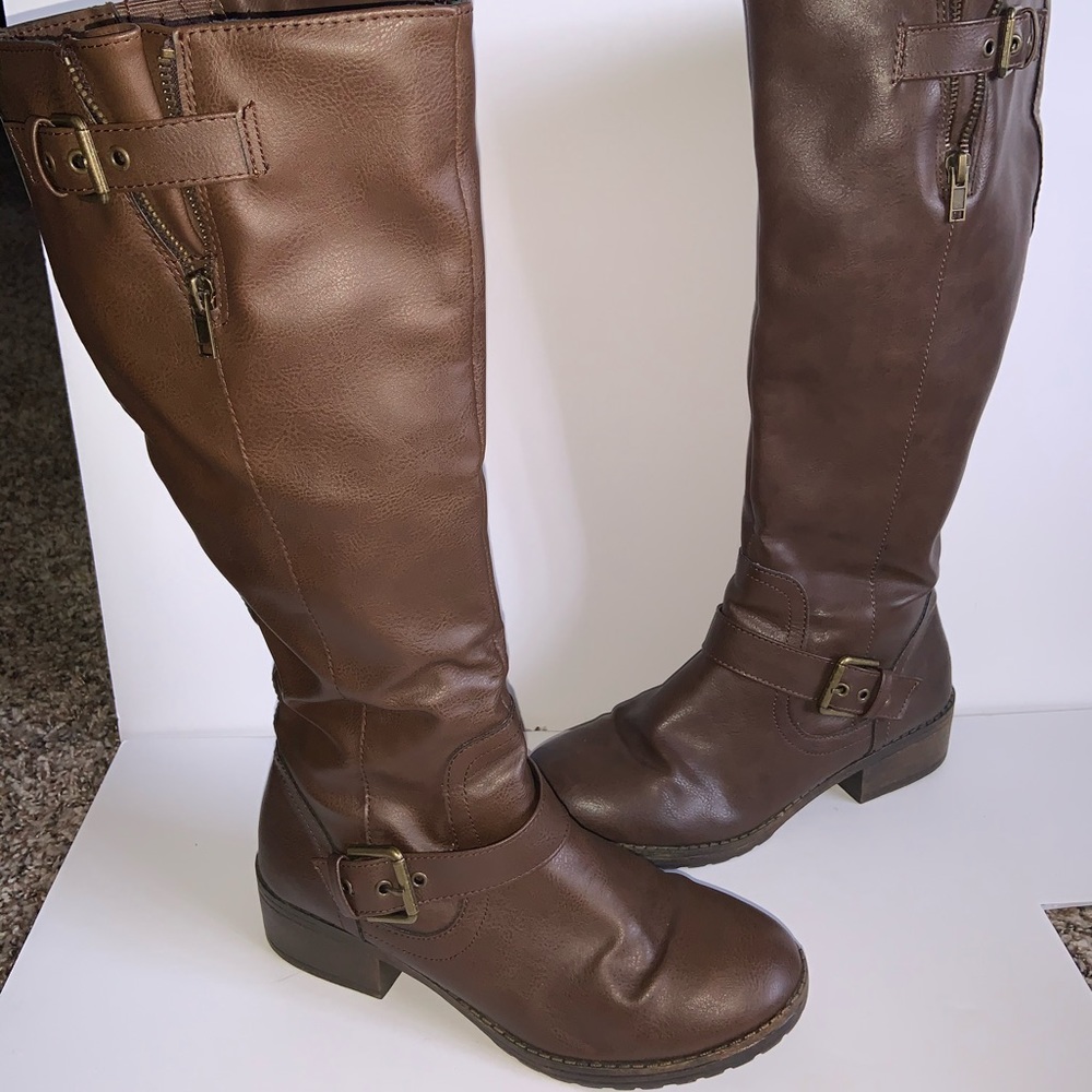 Brown calf high boots